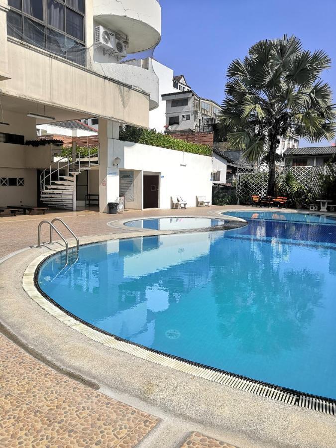 26 Condo With Pool Opposite The Train Station, Near Old City And Nimman Chiang Mai Exterior photo